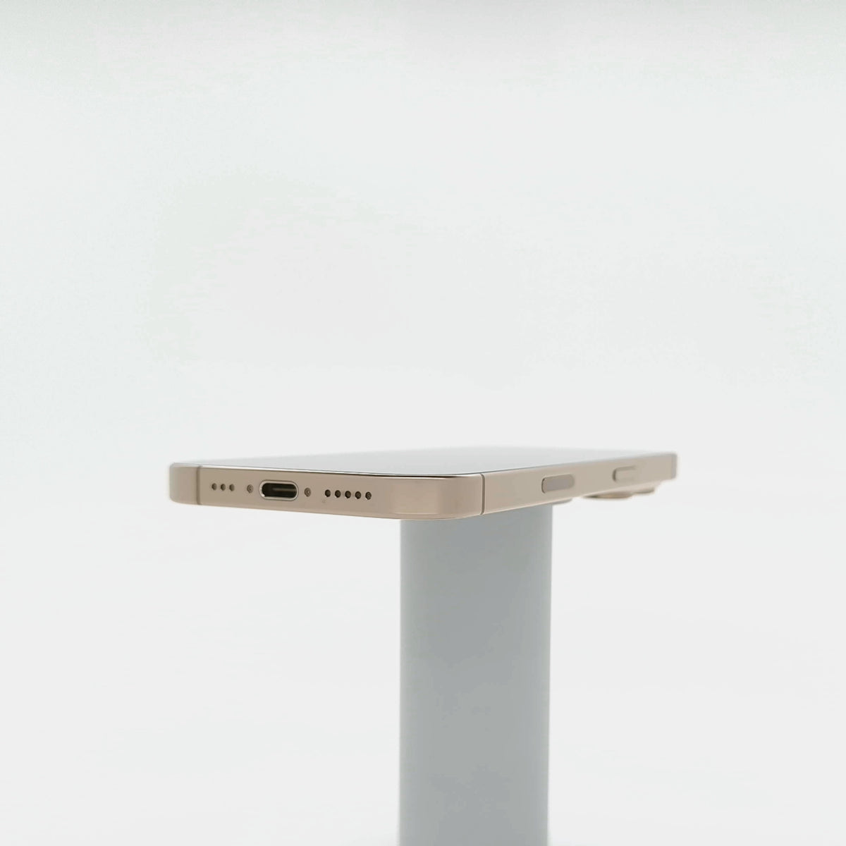 99新 Apple iPhone 16 Pro 128G 沙漠色鈦金屬 中國大陸版