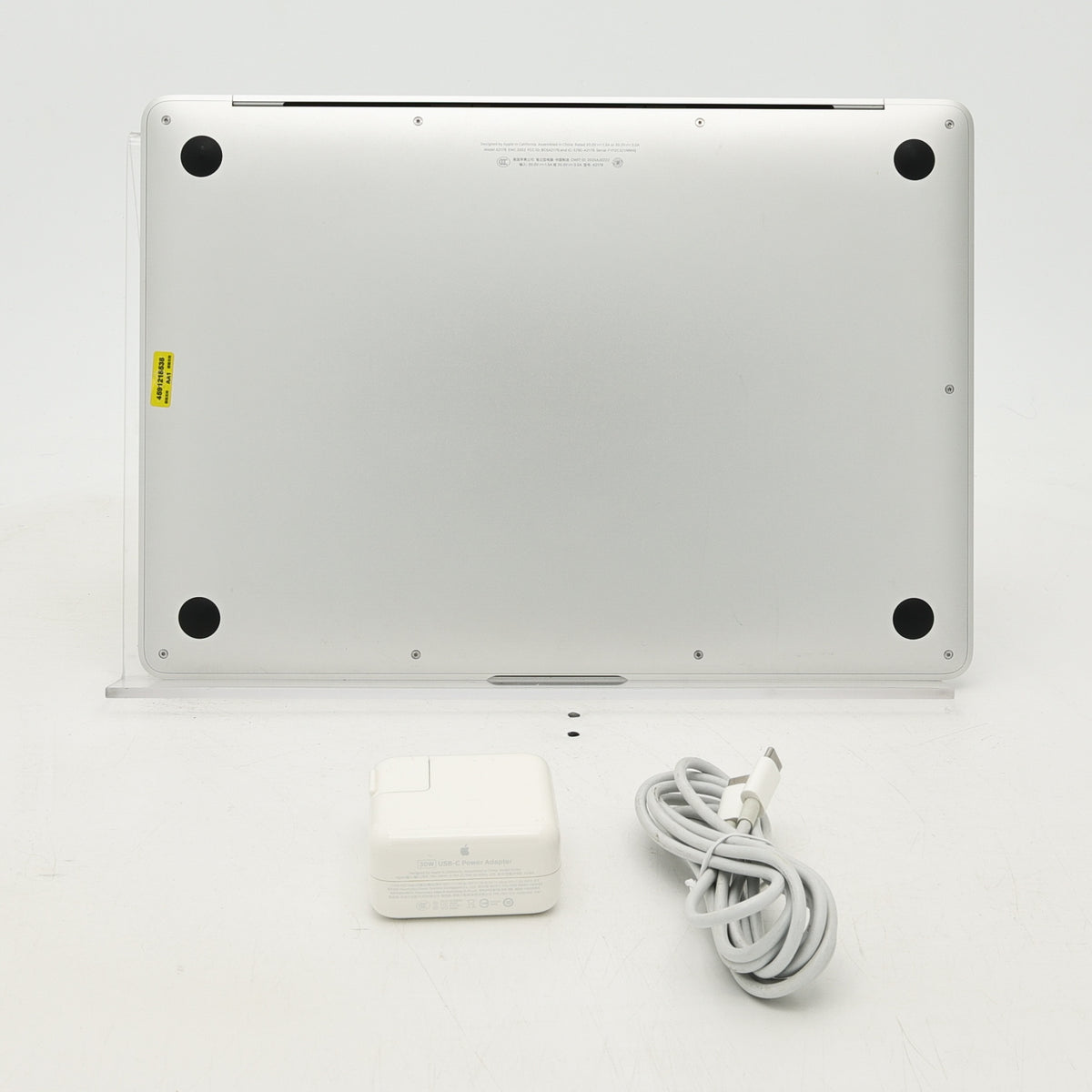 95新 Apple MacBook Air 20年 13寸 i3 1.1G 8G RAM 256G SSD 銀色