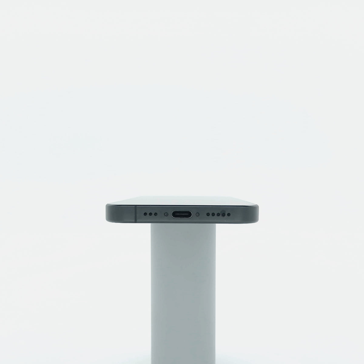 95新 Apple iPhone 16 Pro 128G 黑色鈦金屬 中國大陸版