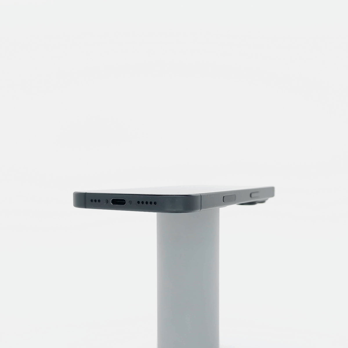 95新 Apple iPhone 16 Pro 256G 黑色鈦金屬 中國大陸版