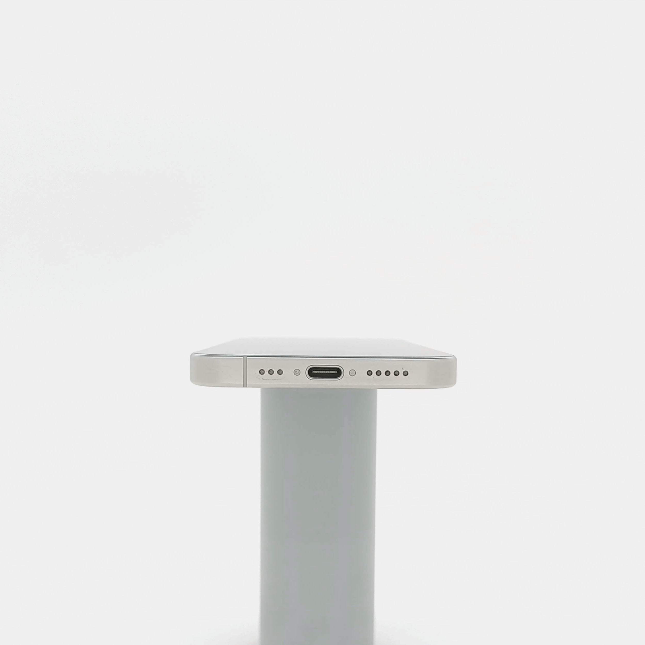 95新 Apple iPhone 15 Pro 128G 白色鈦金屬 中國大陸版