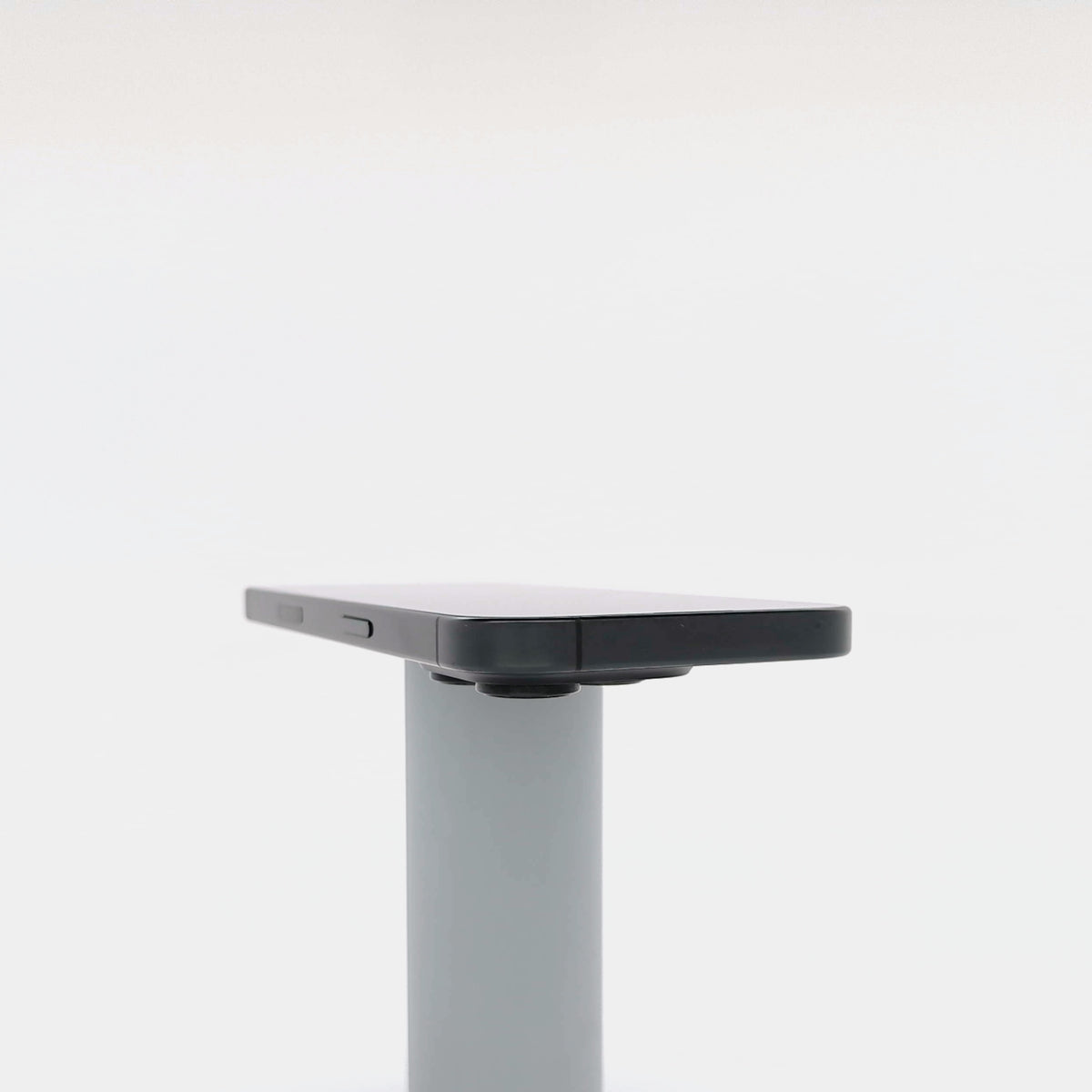 95新 Apple iPhone 16 Pro 256G 黑色鈦金屬 中國大陸版