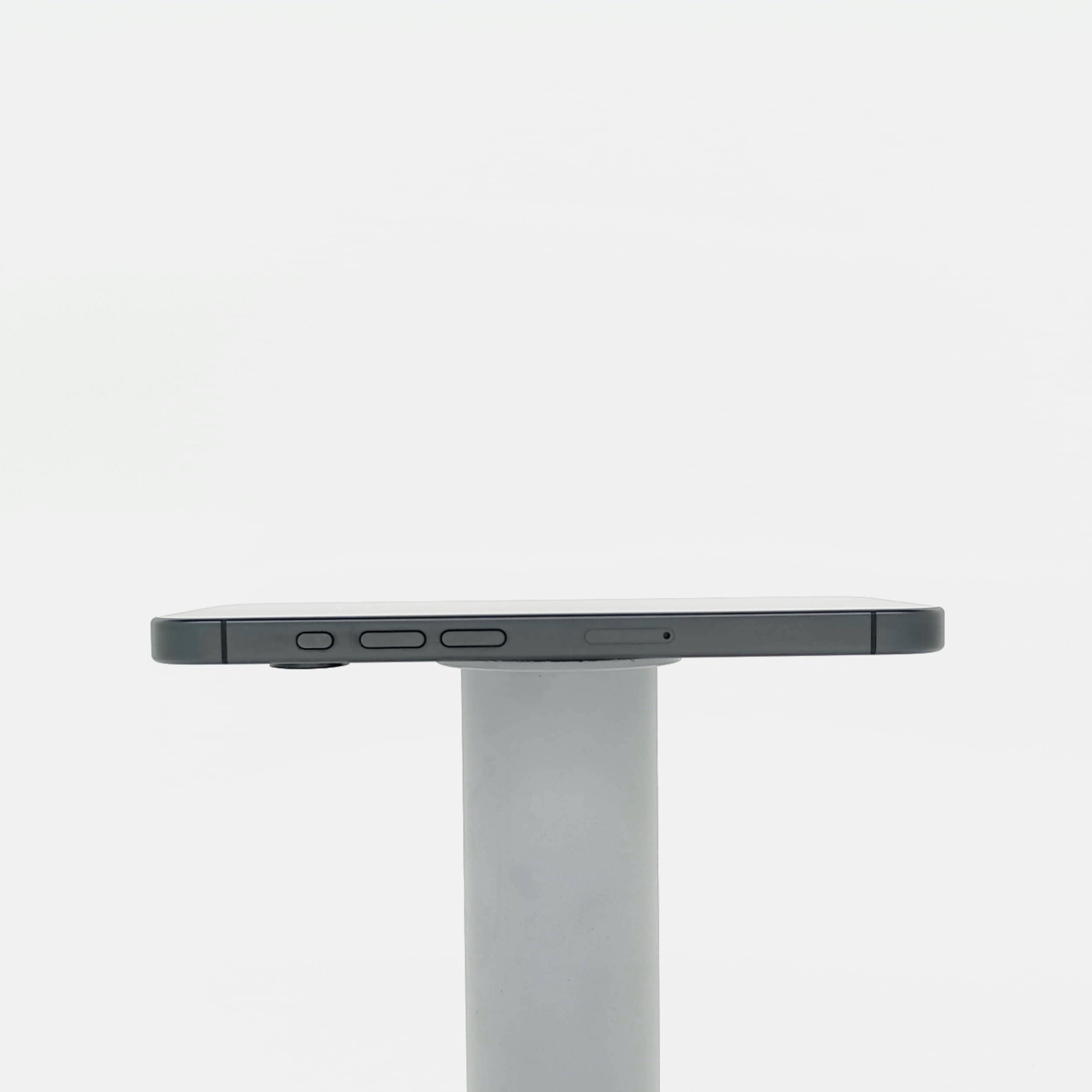 95新 Apple iPhone 15 Pro 128G 黑色鈦金屬 中國大陸版