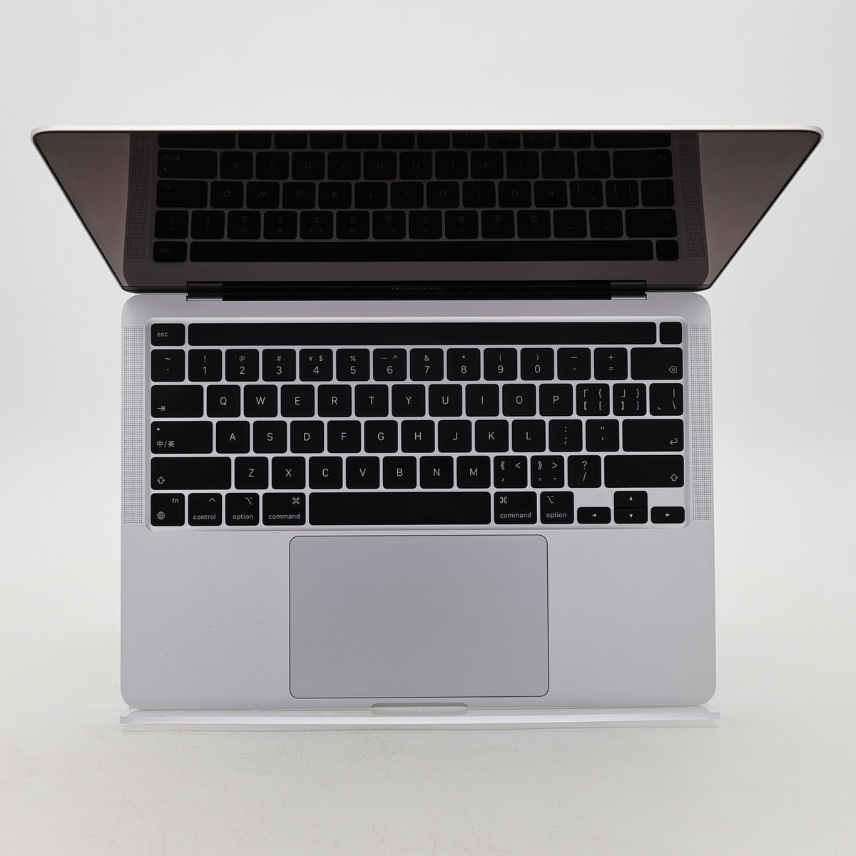 95新 Apple MacBook Pro 22年 13寸 M2（8+10核） 8G RAM 512G SSD 銀色