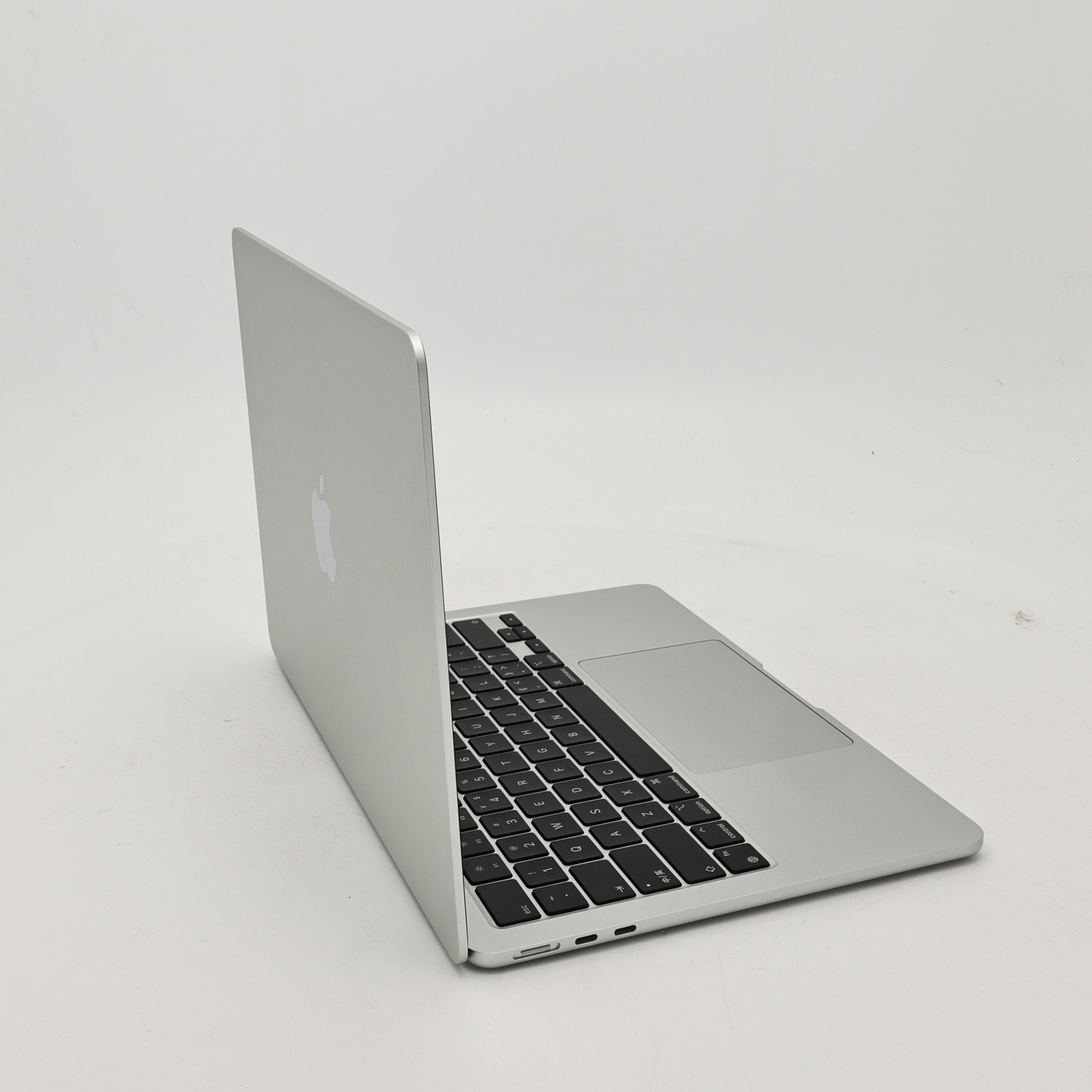 99新 Apple MacBook Air 22年 13寸 M2（8+8核） 16G RAM 256G SSD 銀色