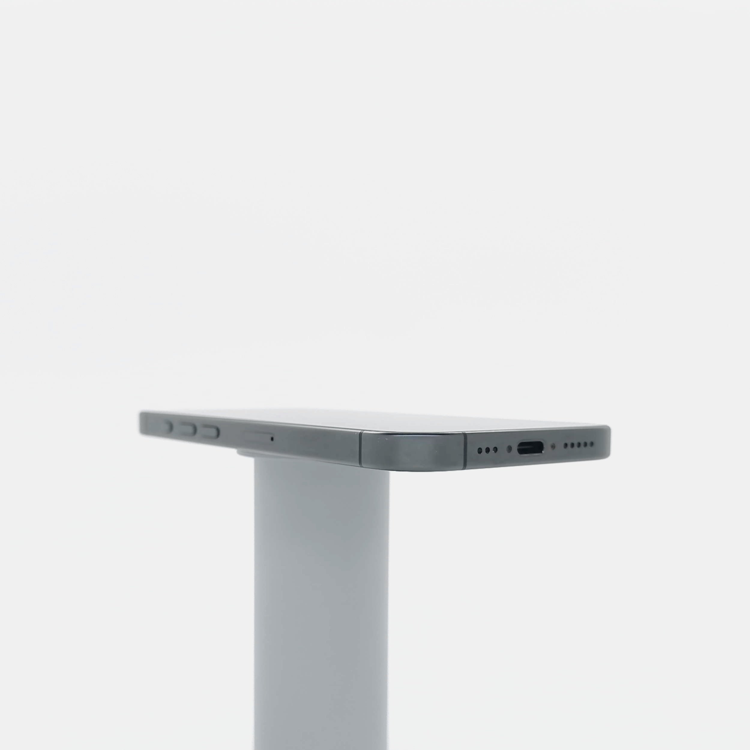 95新 Apple iPhone 15 Pro 128G 黑色鈦金屬 中國大陸版