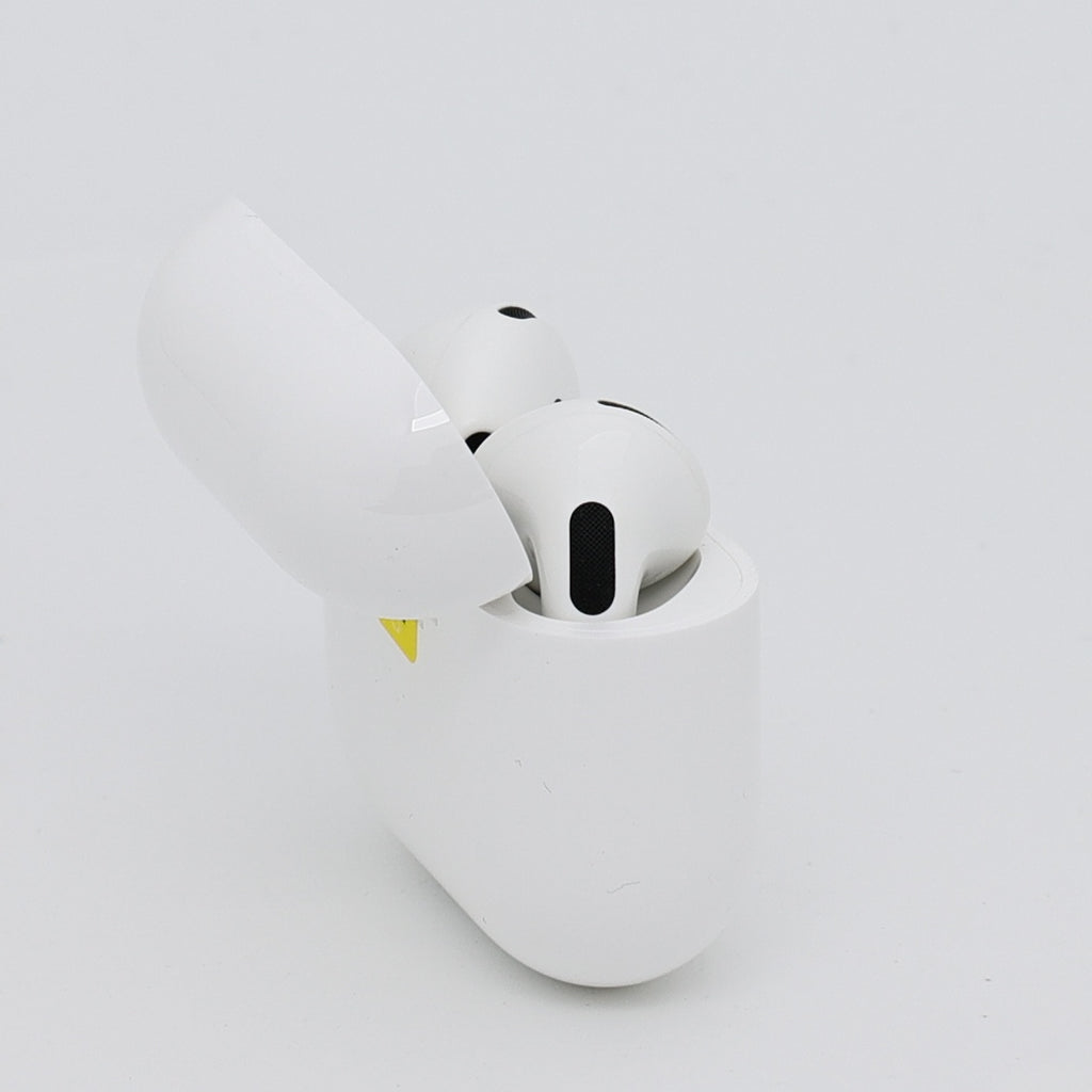 99新 Apple AirPods 4 (不支持主动降噪) 白色