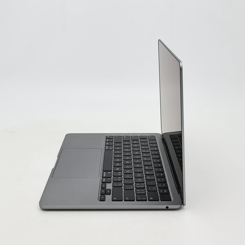 95新 Apple MacBook Air 24年 13寸 M3（8+8核） 8G RAM 256G SSD 深空灰色