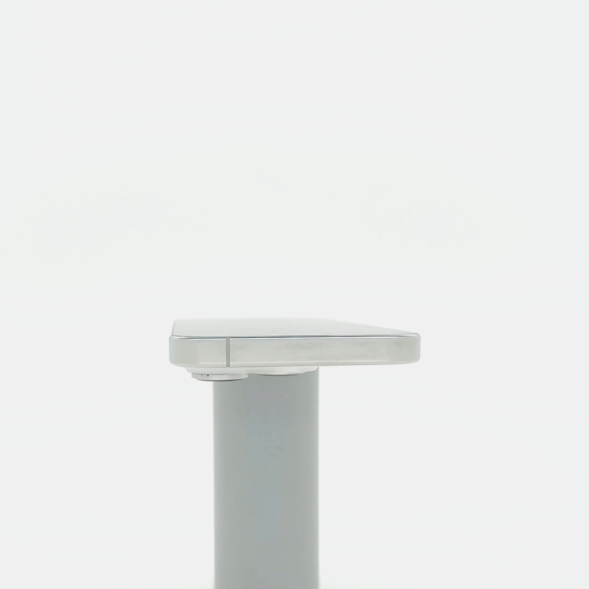 95新 Apple iPhone 16 Pro 128G 白色鈦金屬 中國大陸版