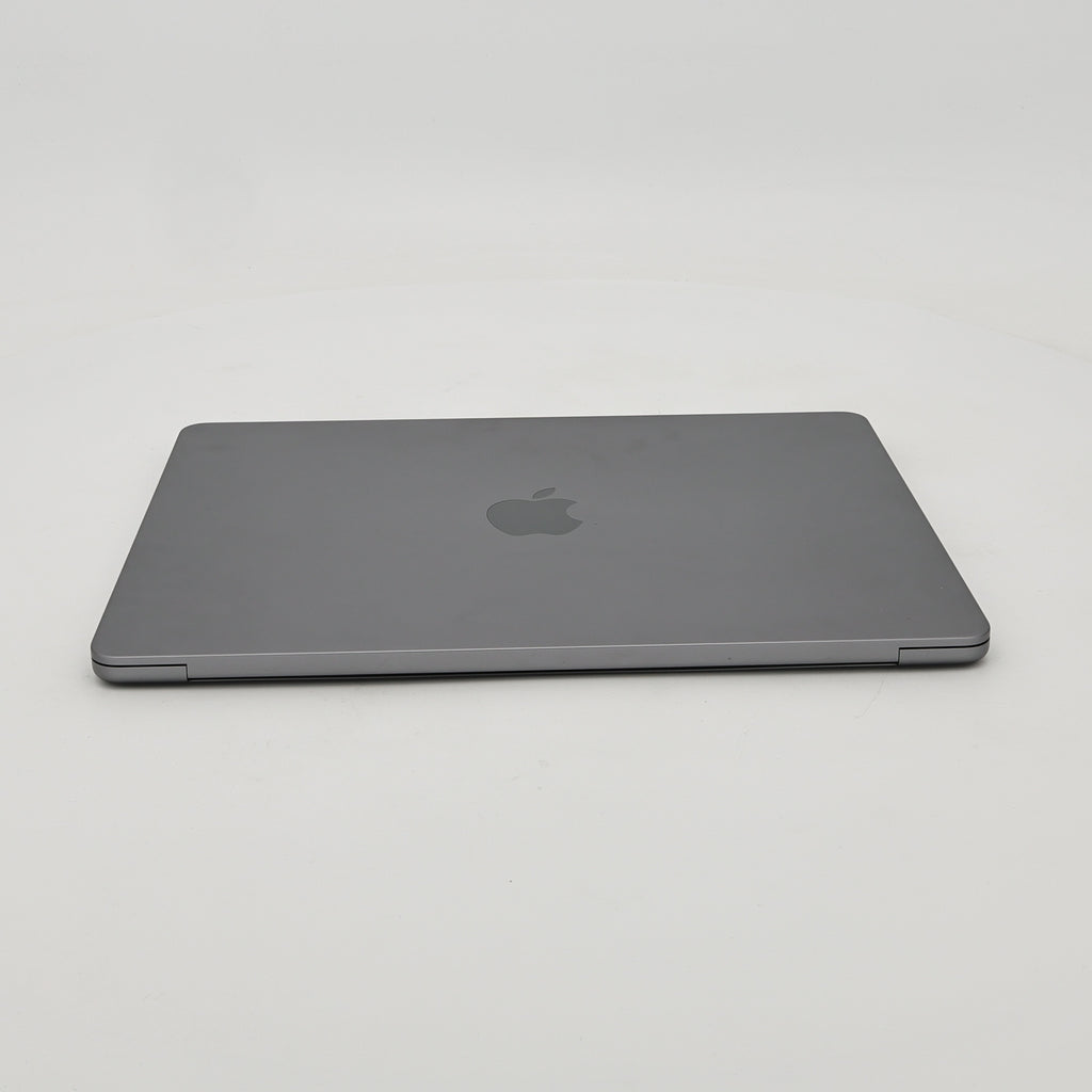 99新 Apple MacBook Air 22年 13寸 M2（8+8核） 16G RAM 256G SSD 深空灰色