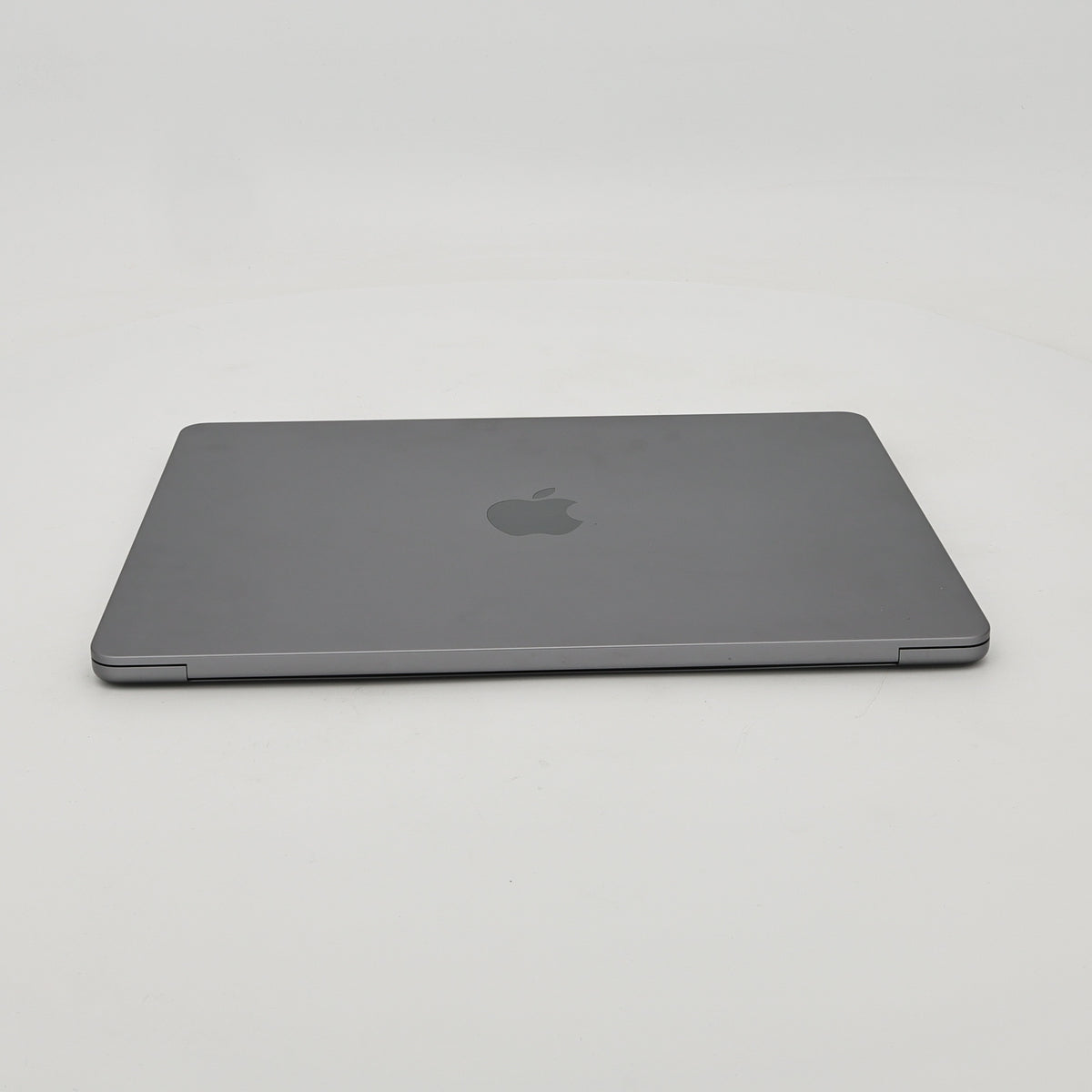 99新 Apple MacBook Air 22年 13寸 M2（8+8核） 16G RAM 256G SSD 深空灰色