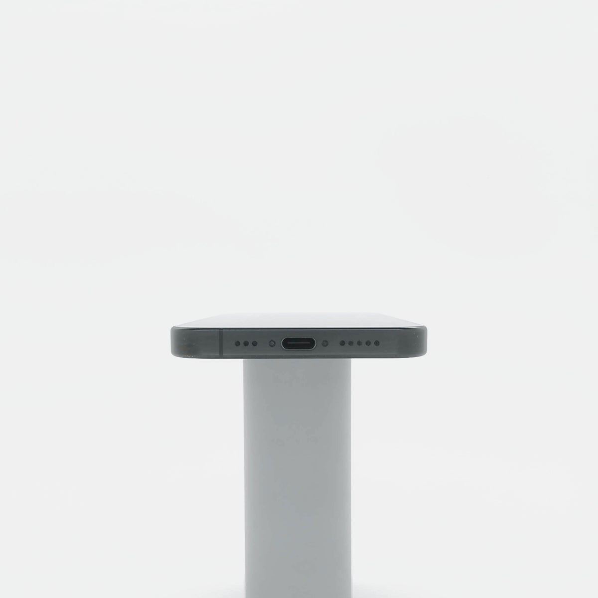 95新 Apple iPhone 16 Pro 128G 黑色鈦金屬 中國大陸版