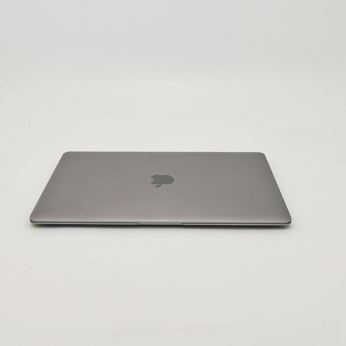 95新 Apple MacBook Air 20年 13寸 i3 1.1G 8G RAM 256G SSD 深空灰色