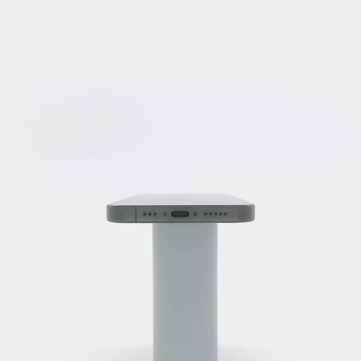 95新 Apple iPhone 16 Pro 128G 黑色鈦金屬 中國大陸版