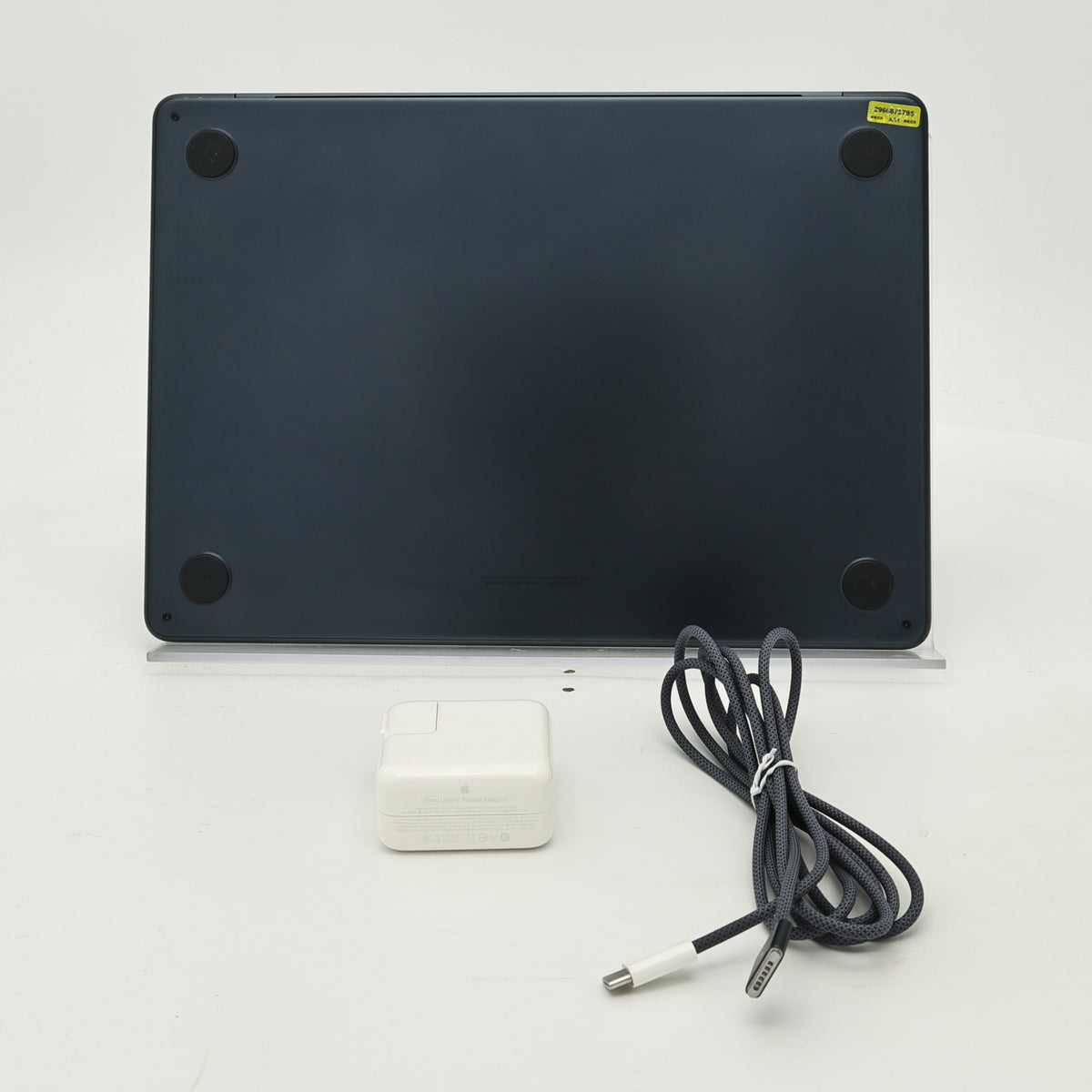 95新 Apple MacBook Air 22年 13寸 M2（8+8核） 8G RAM 256G SSD 午夜色