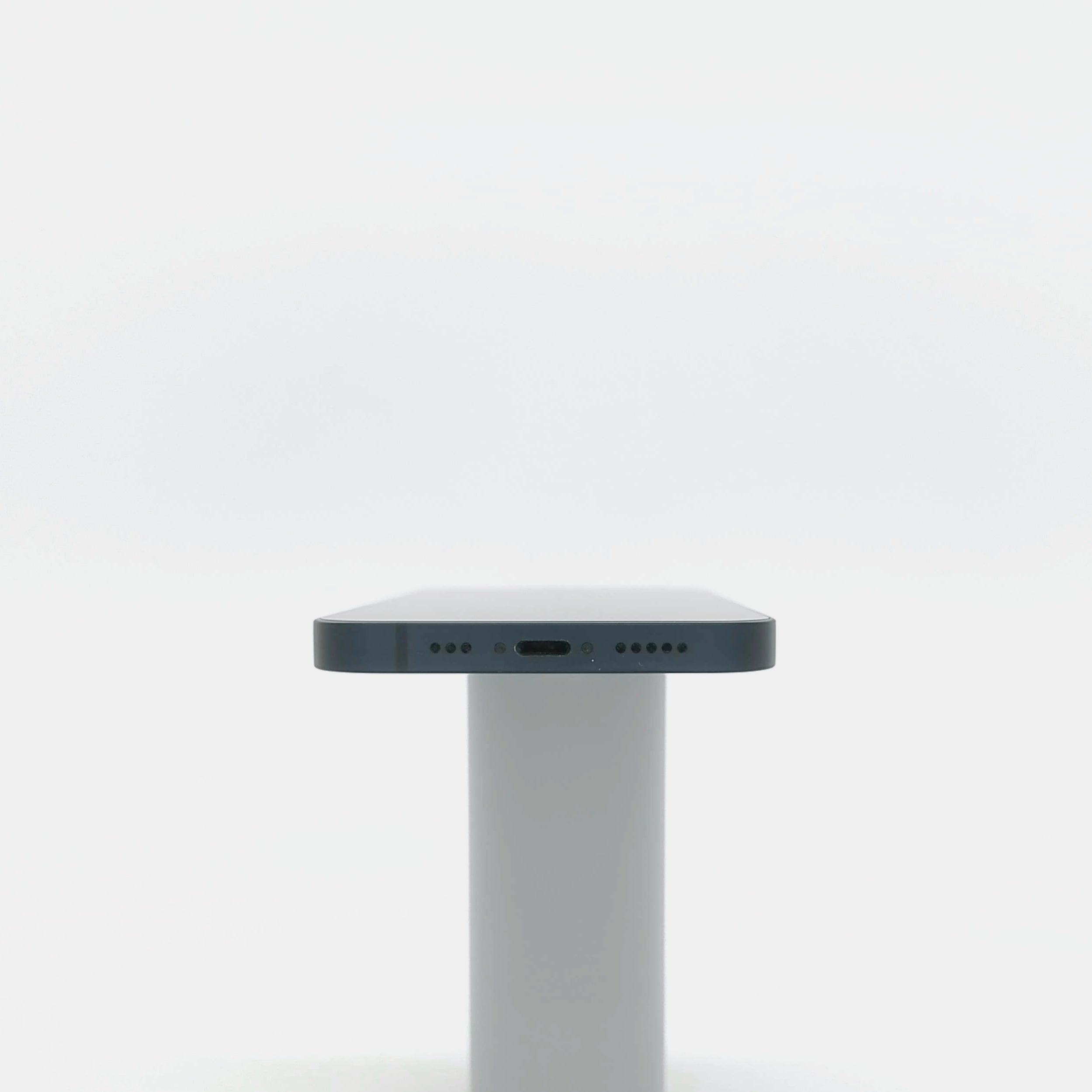 95新 Apple iPhone 13 128G 午夜色 中國大陸版