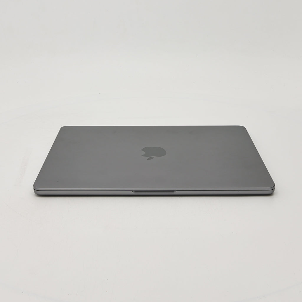 95新 Apple MacBook Air 22年 13寸 M2（8+8核） 8G RAM 256G SSD 深空灰色
