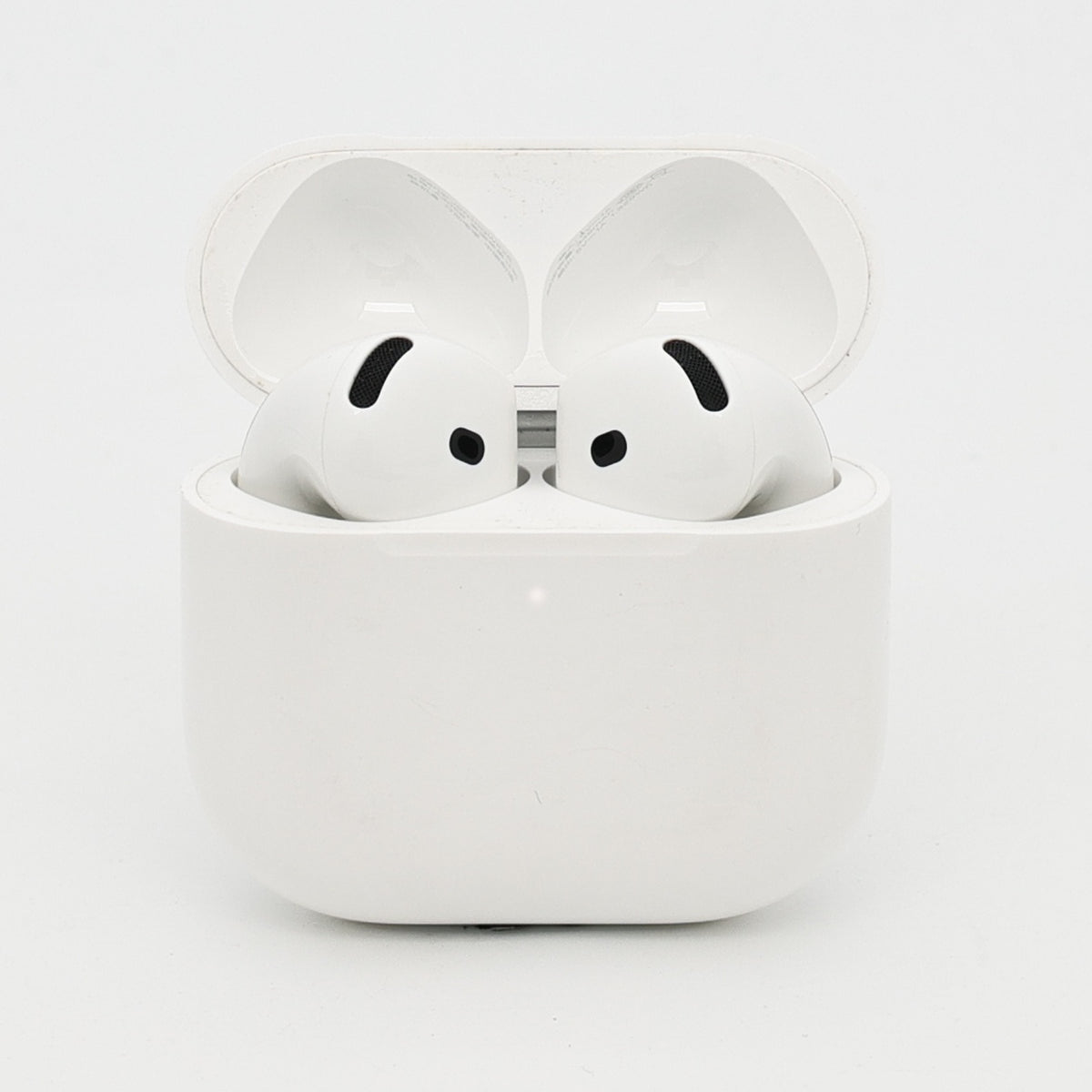 99新 Apple AirPods 4 (不支持主動降噪) 白色