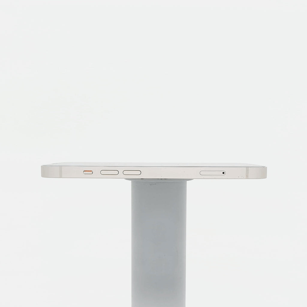 95新 Apple iPhone 13 128G 星光色 中國大陸版