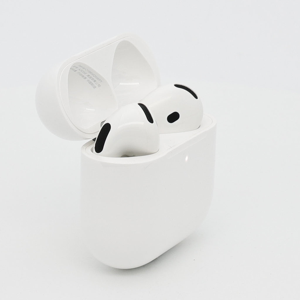 99新 Apple AirPods 4 (不支持主動降噪) 白色