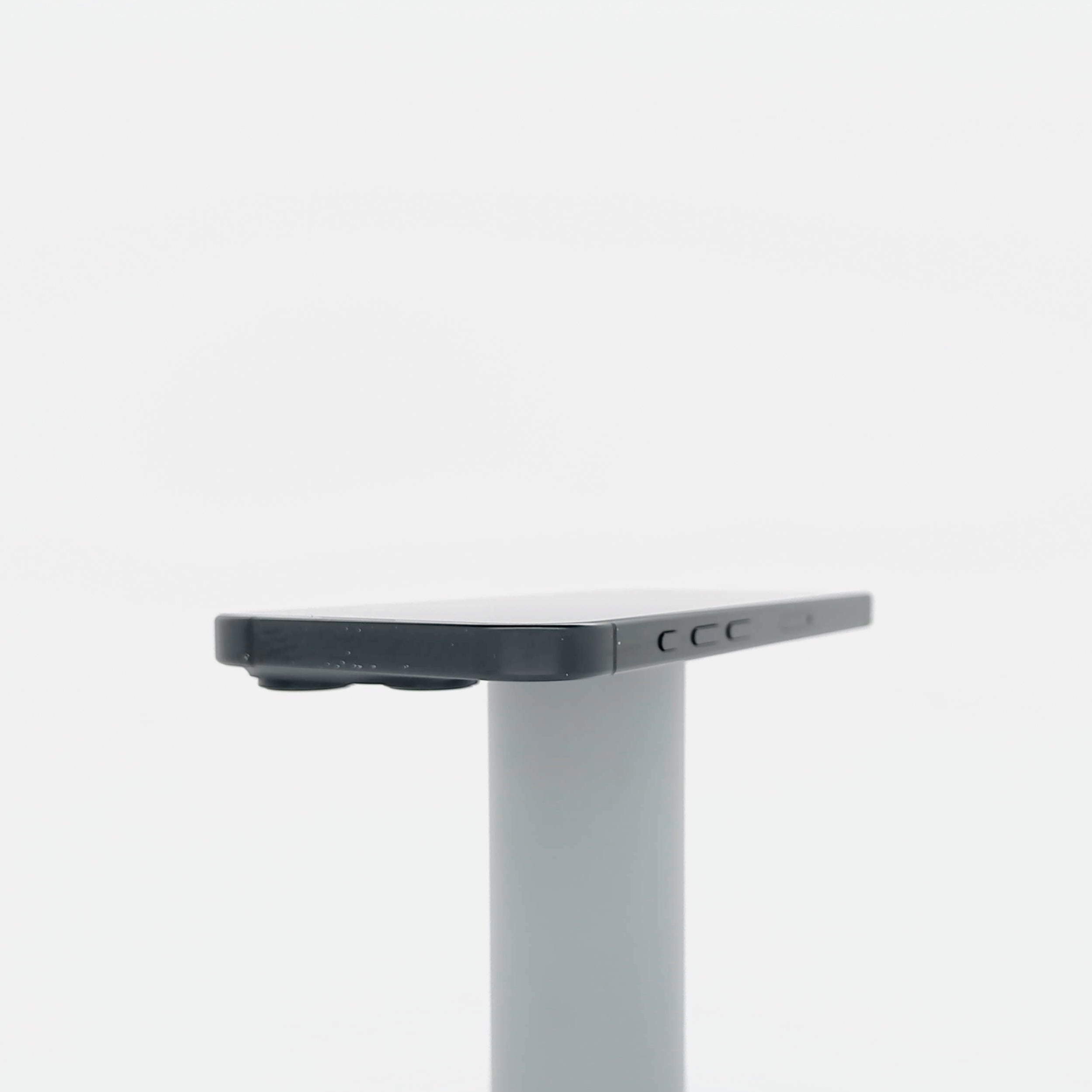 95新 Apple iPhone 16 Pro 128G 黑色鈦金屬 中國大陸版