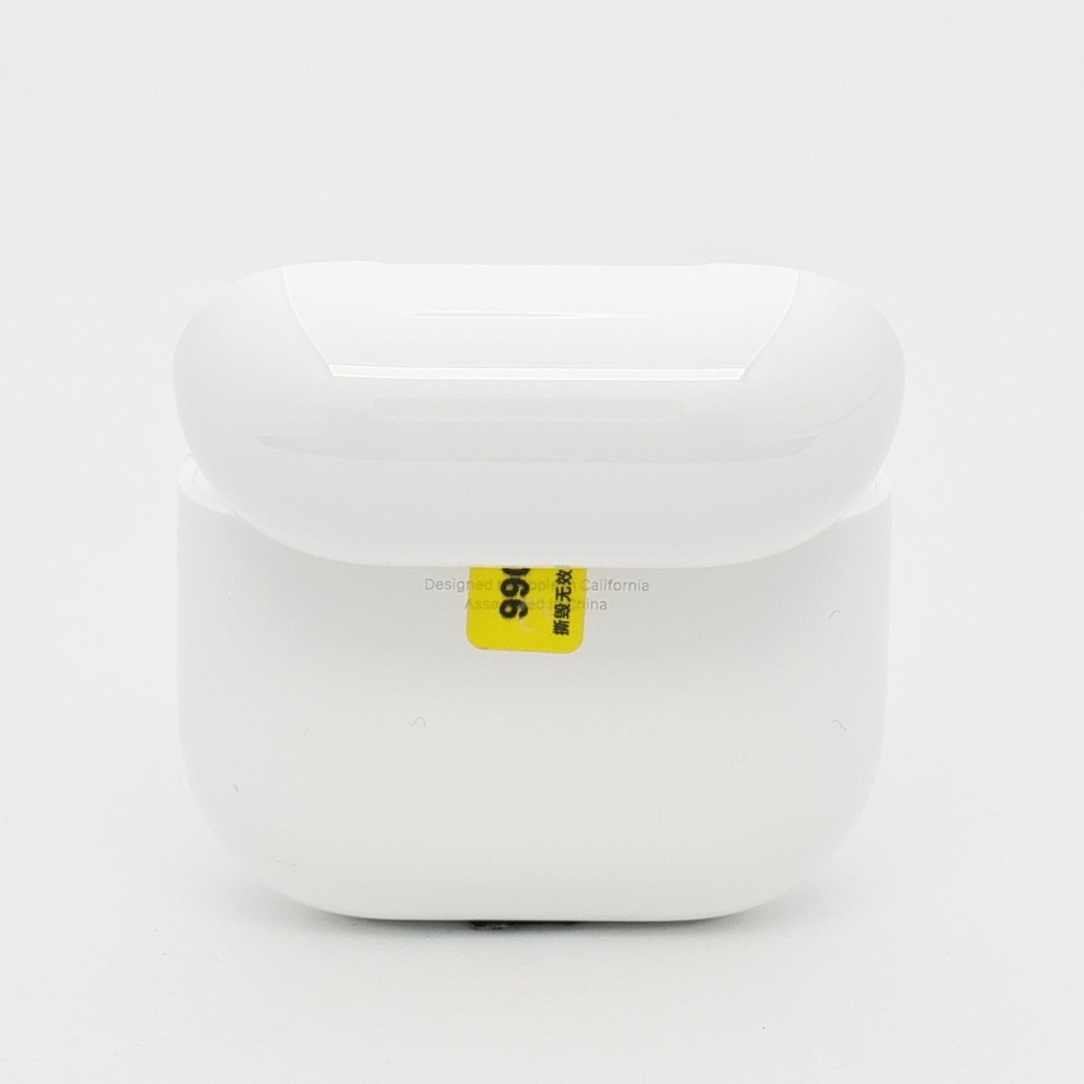99新 Apple AirPods 4 (不支持主動降噪) 白色