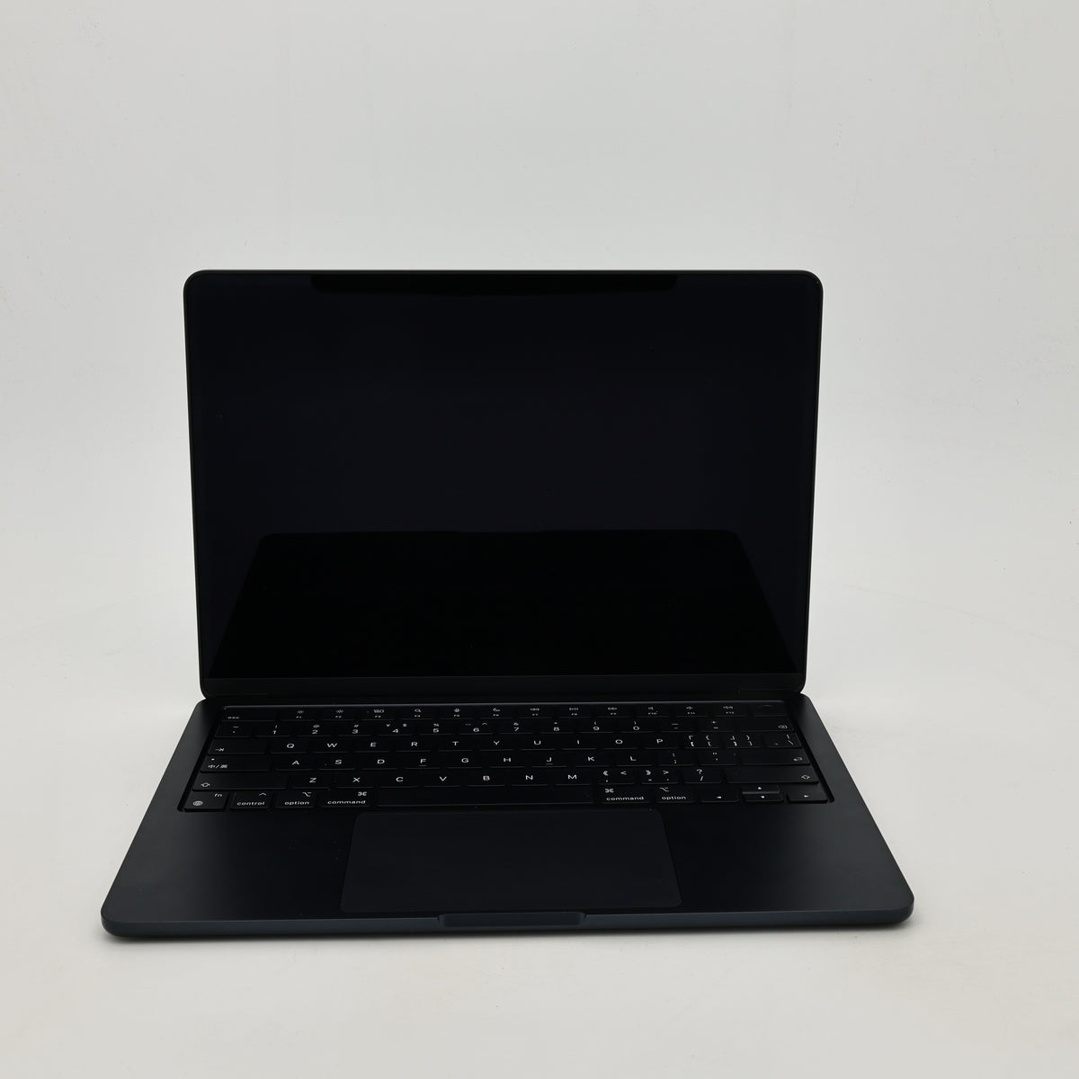 95新 Apple MacBook Air 22年 13寸 M2（8+8核） 8G RAM 256G SSD 午夜色