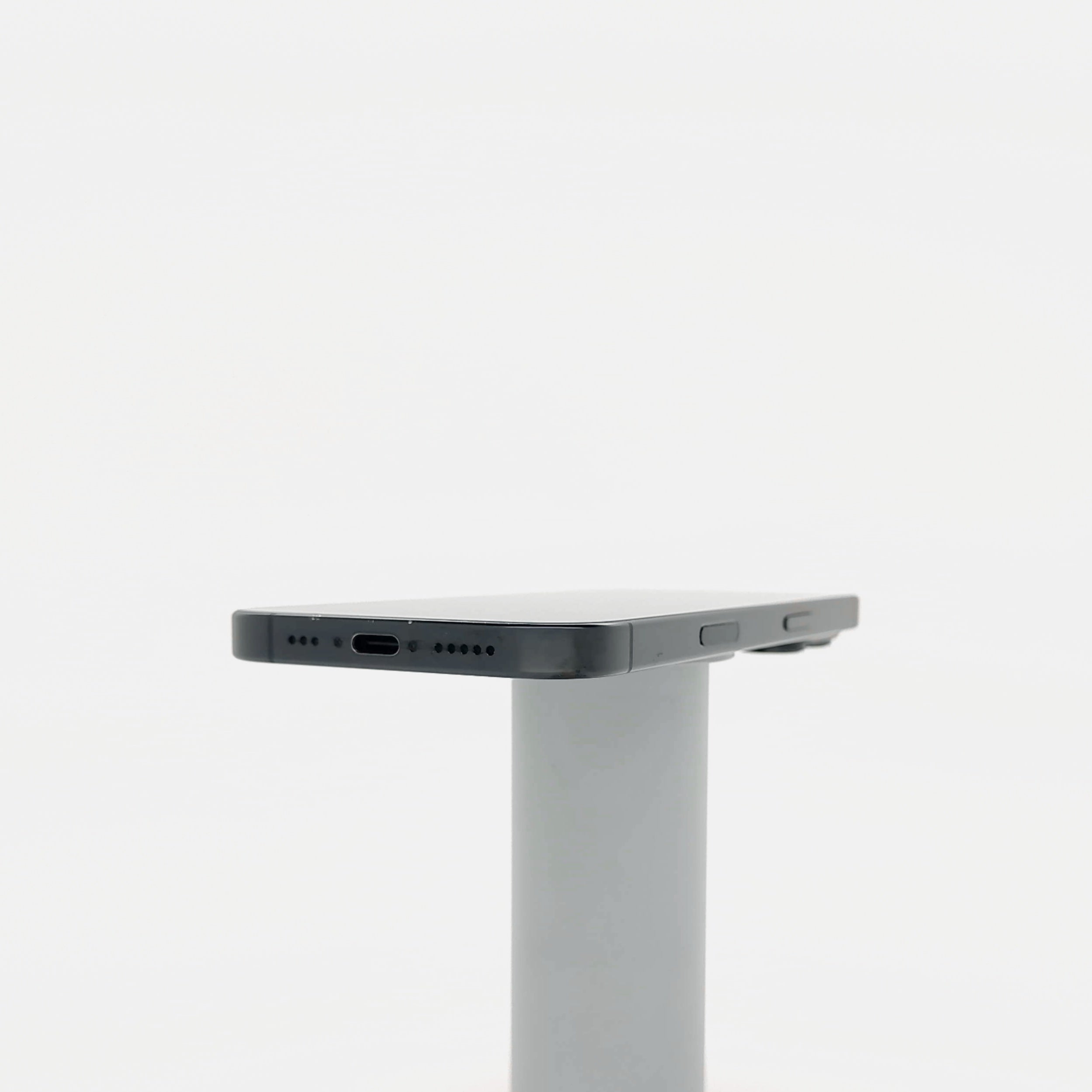 95新 Apple iPhone 16 Pro 128G 黑色鈦金屬 中國大陸版