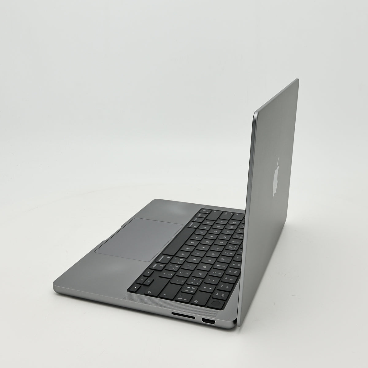 95新 Apple MacBook Pro 23年 14寸 M3（8+10核） 8G RAM 512G SSD 深空灰色