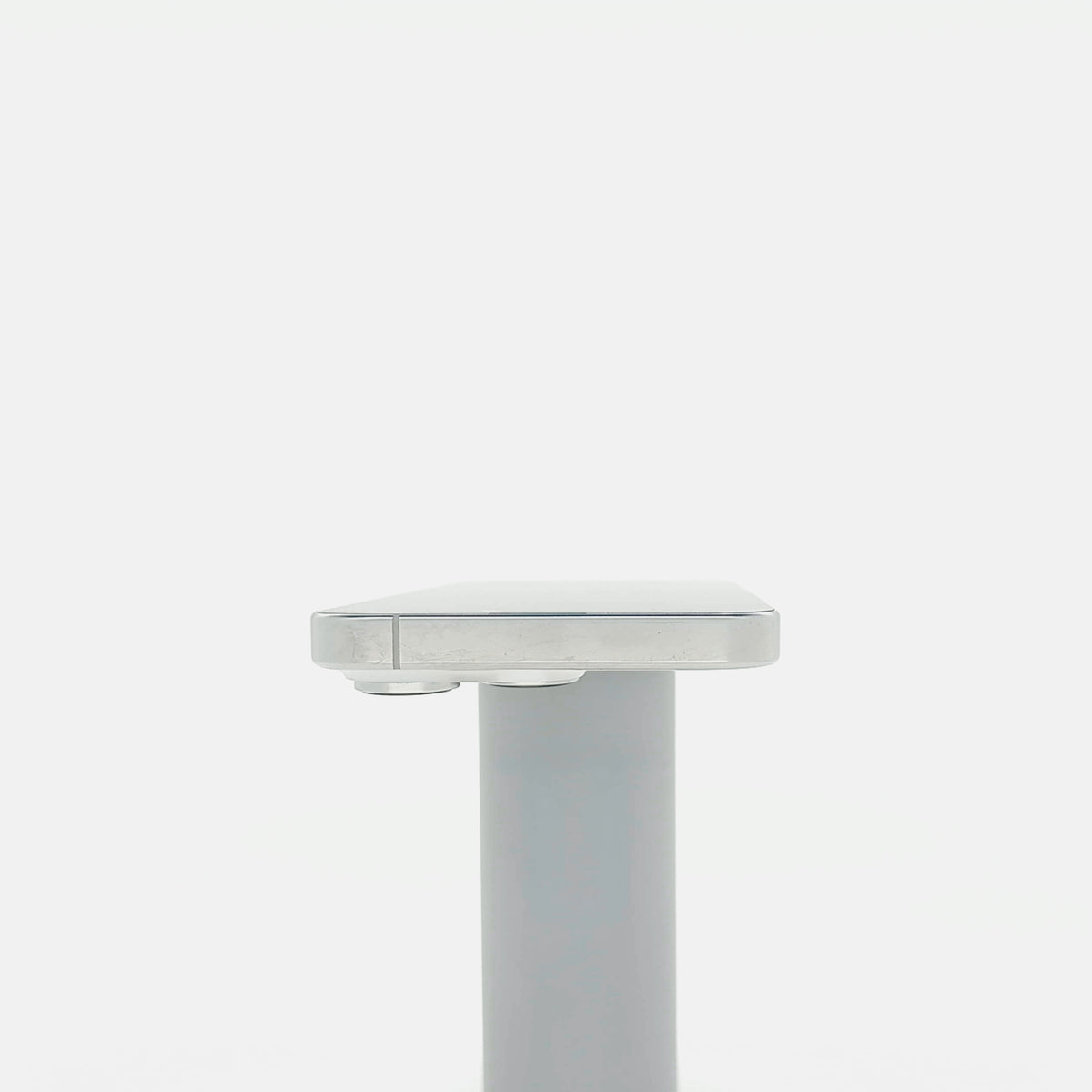 95新 Apple iPhone 16 Pro 128G 白色鈦金屬 中國大陸版