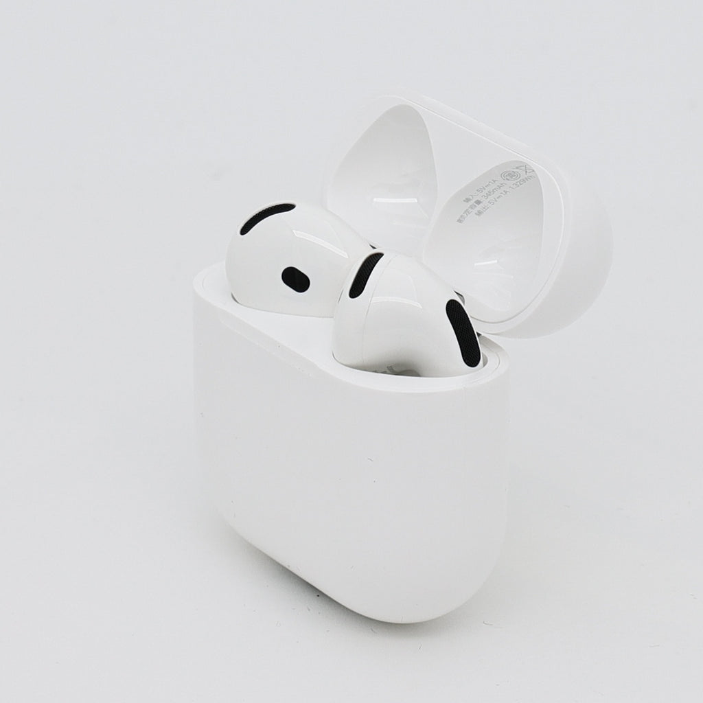99新 Apple AirPods 4 (不支持主動降噪) 白色