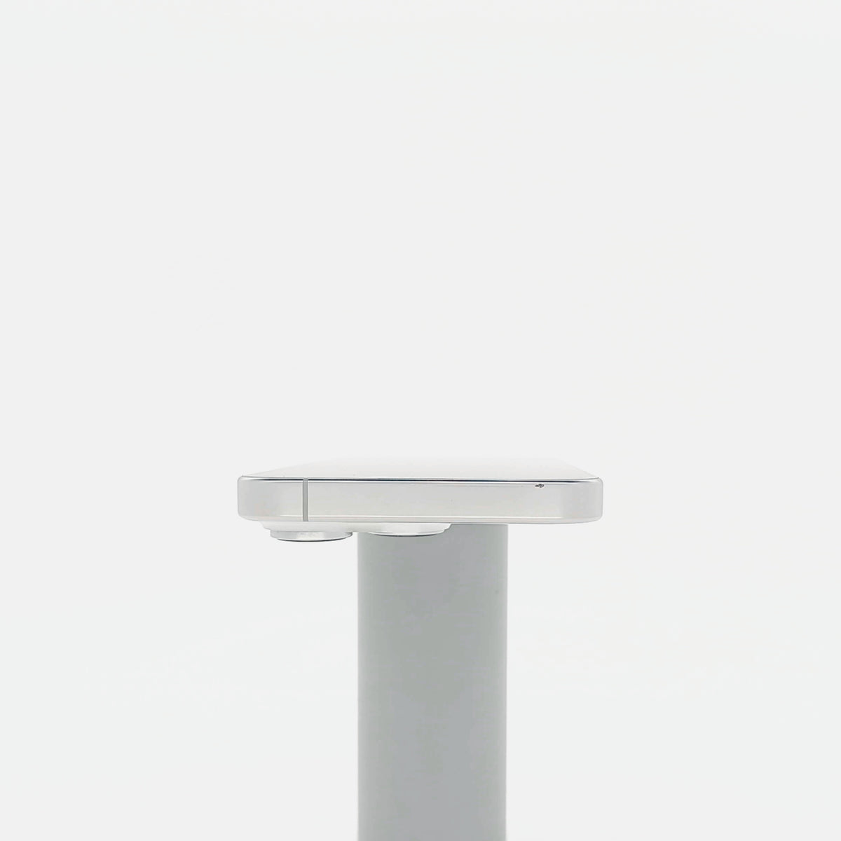 95新 Apple iPhone 16 Pro 128G 白色鈦金屬 中國大陸版