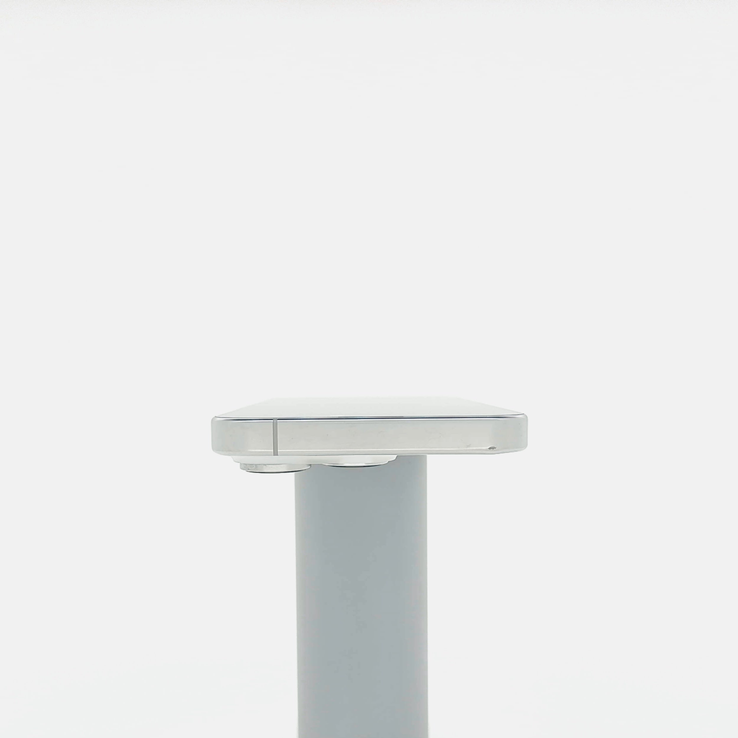 95新 Apple iPhone 16 Pro 128G 白色鈦金屬 中國大陸版