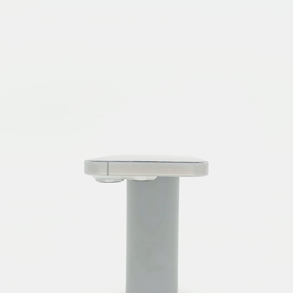 95新 Apple iPhone 16 Pro 128G 白色鈦金屬 中國大陸版