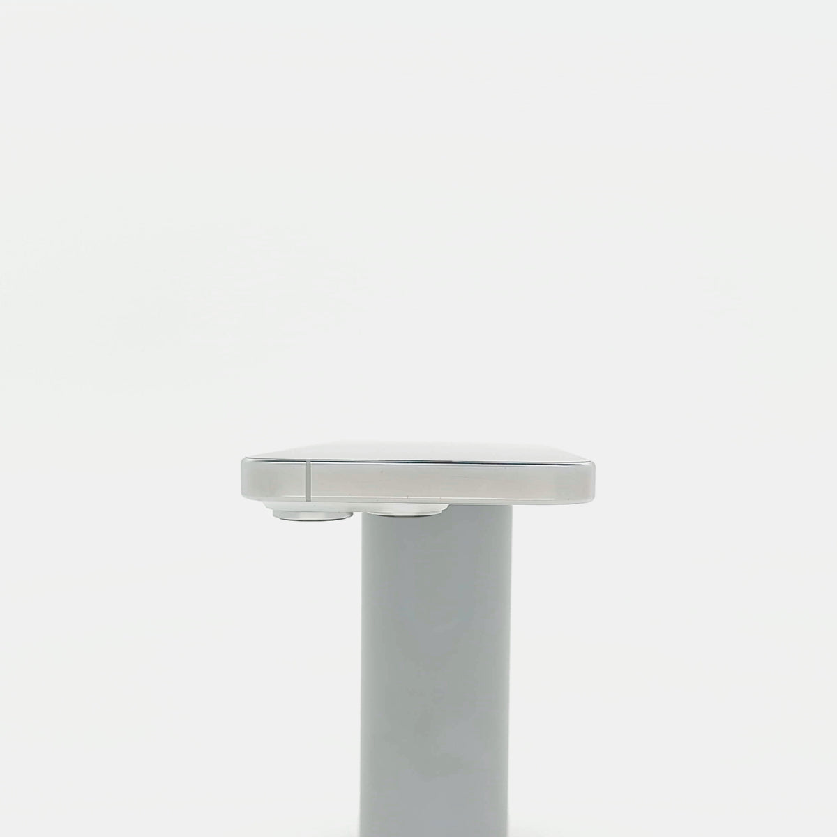 95新 Apple iPhone 16 Pro 128G 白色鈦金屬 中國大陸版