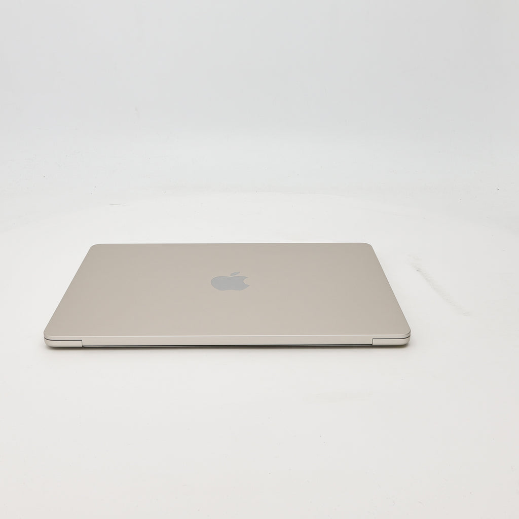 95新 Apple MacBook Air 22年 13寸 M2（8+8核） 16G RAM 256G SSD 星光色