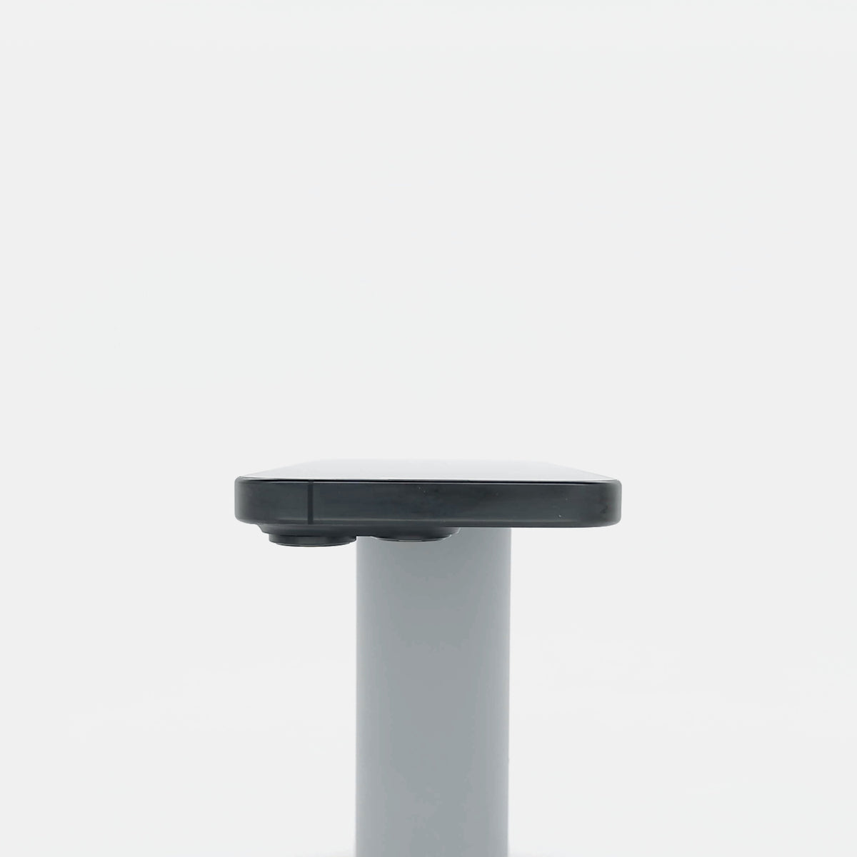 95新 Apple iPhone 16 Pro 128G 黑色鈦金屬 中國大陸版