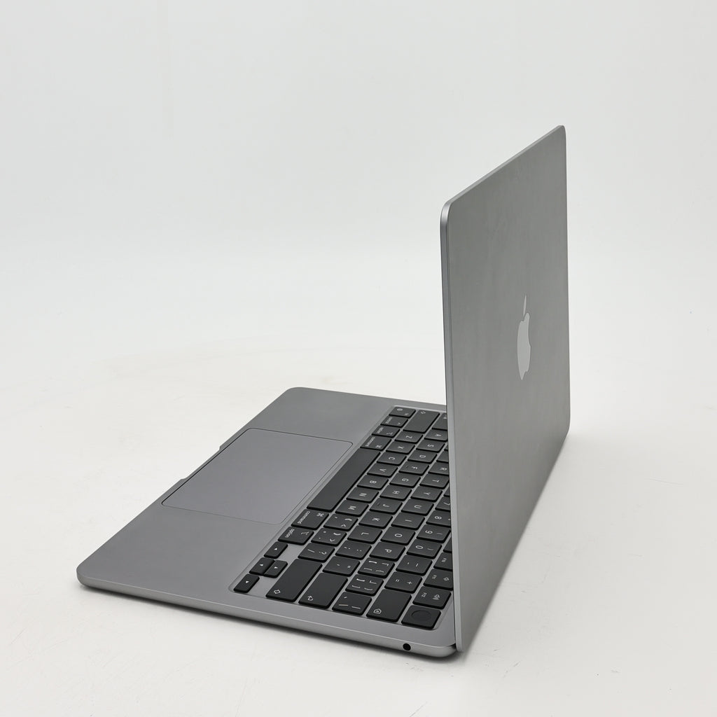 95新 Apple MacBook Air 24年 13寸 M3（8+8核） 8G RAM 256G SSD 深空灰色