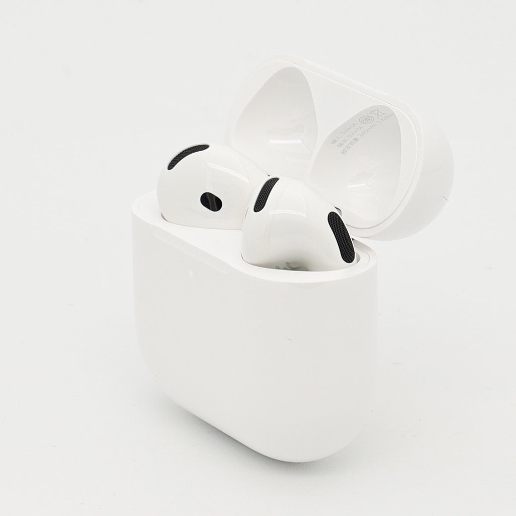 99新 Apple AirPods 5 白色