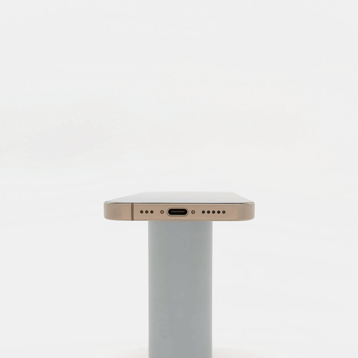 95新 Apple iPhone 16 Pro 128G 沙漠色鈦金屬 中國大陸版