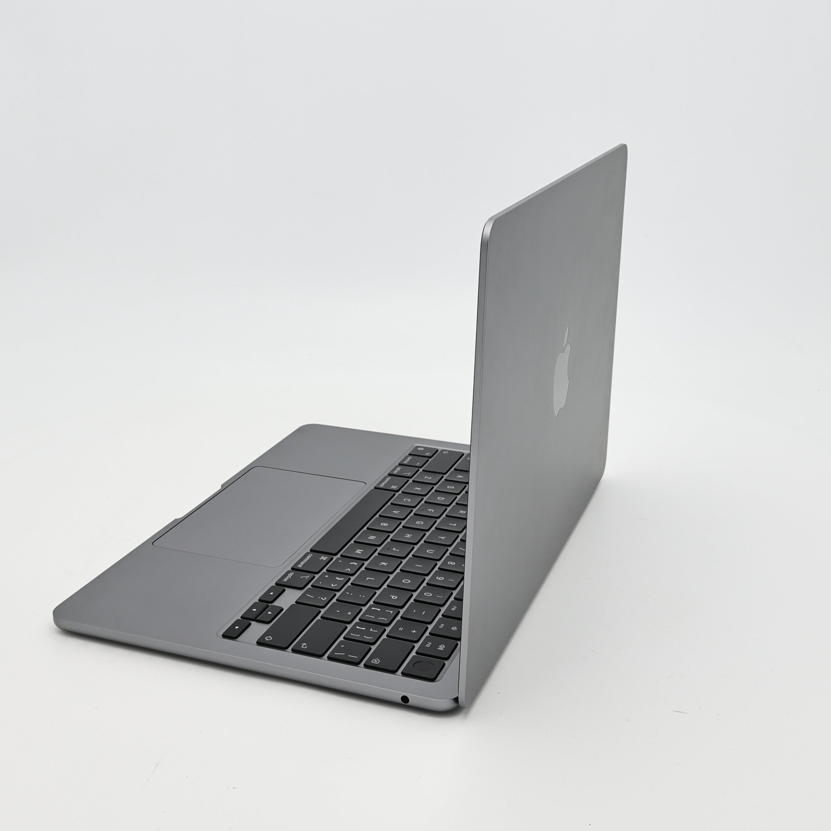99新 Apple MacBook Air 24年 13寸 M3（8+8核） 8G RAM 256G SSD 深空灰色