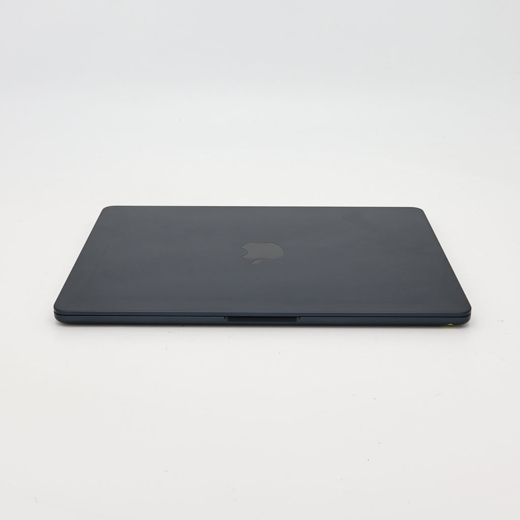 99新 Apple MacBook Air 24年 13寸 M3（8+8核） 8G RAM 256G SSD 午夜色