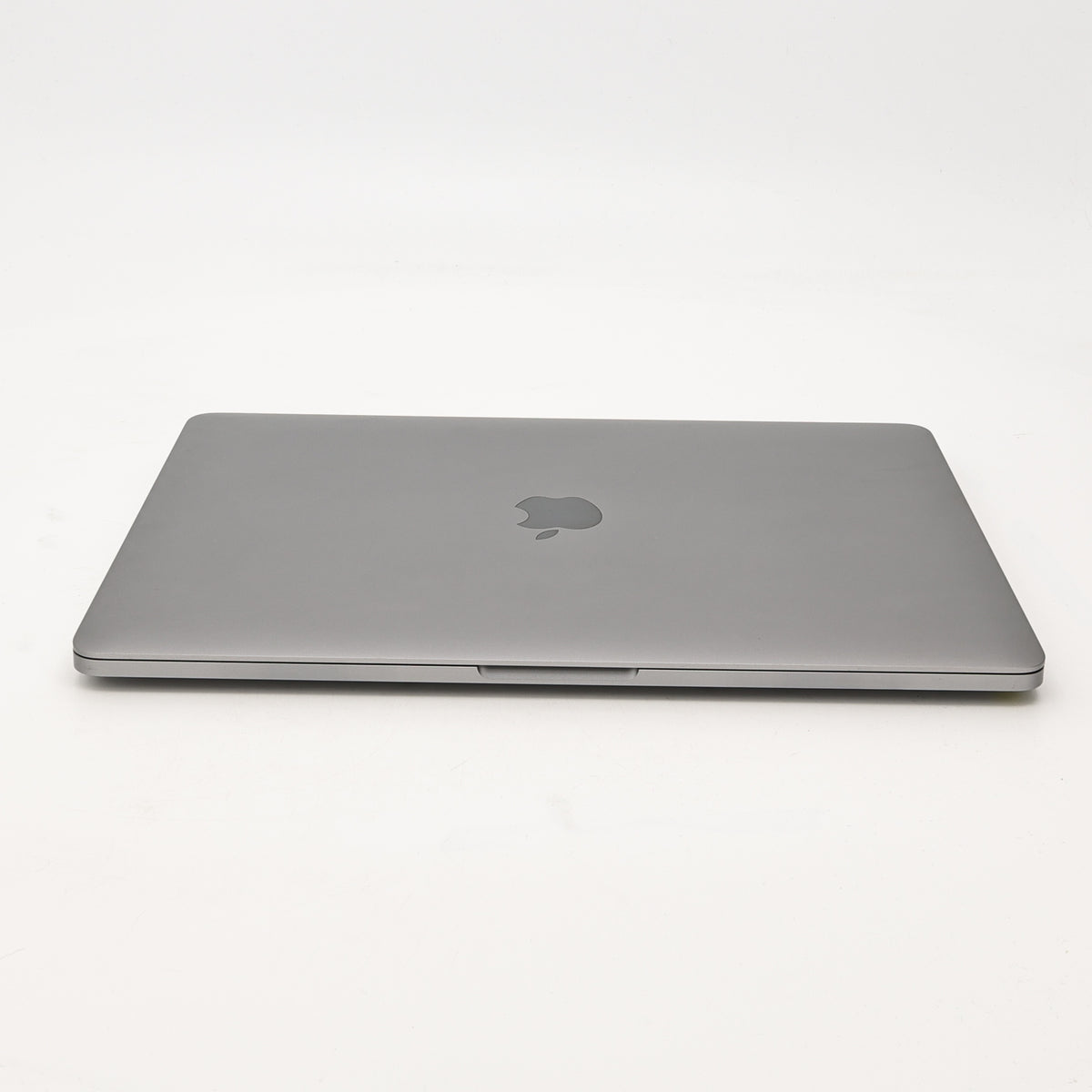 99新 Apple MacBook Pro 22年 13寸 M2（8+10核） 8G RAM 512G SSD 深空灰色