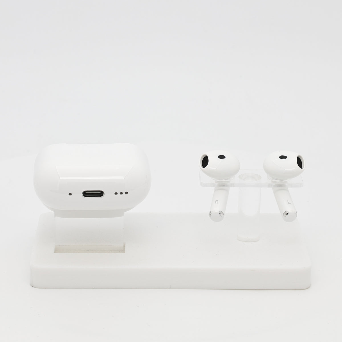 99新 Apple AirPods 5 白色