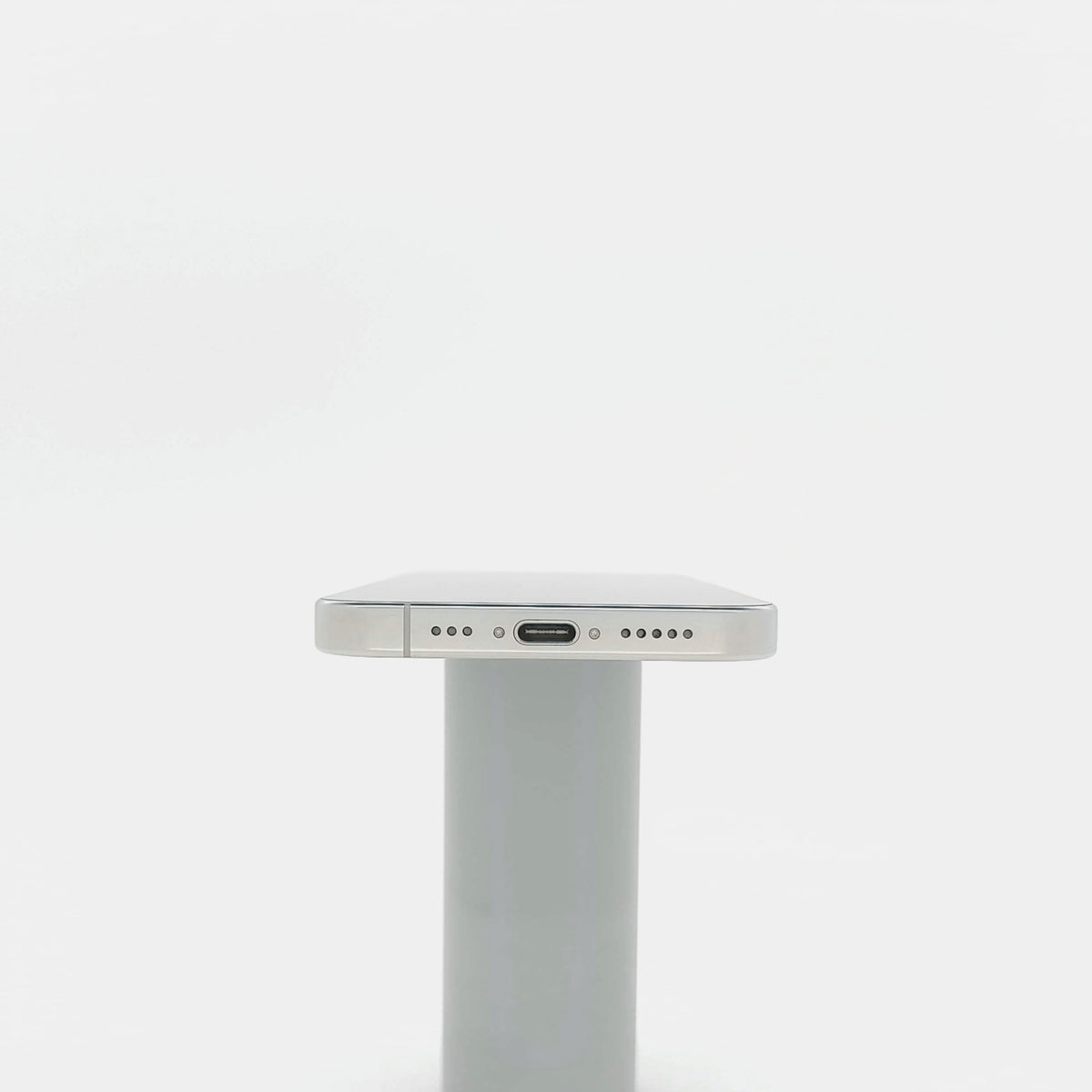 95新 Apple iPhone 16 Pro 128G 白色鈦金屬 中國大陸版