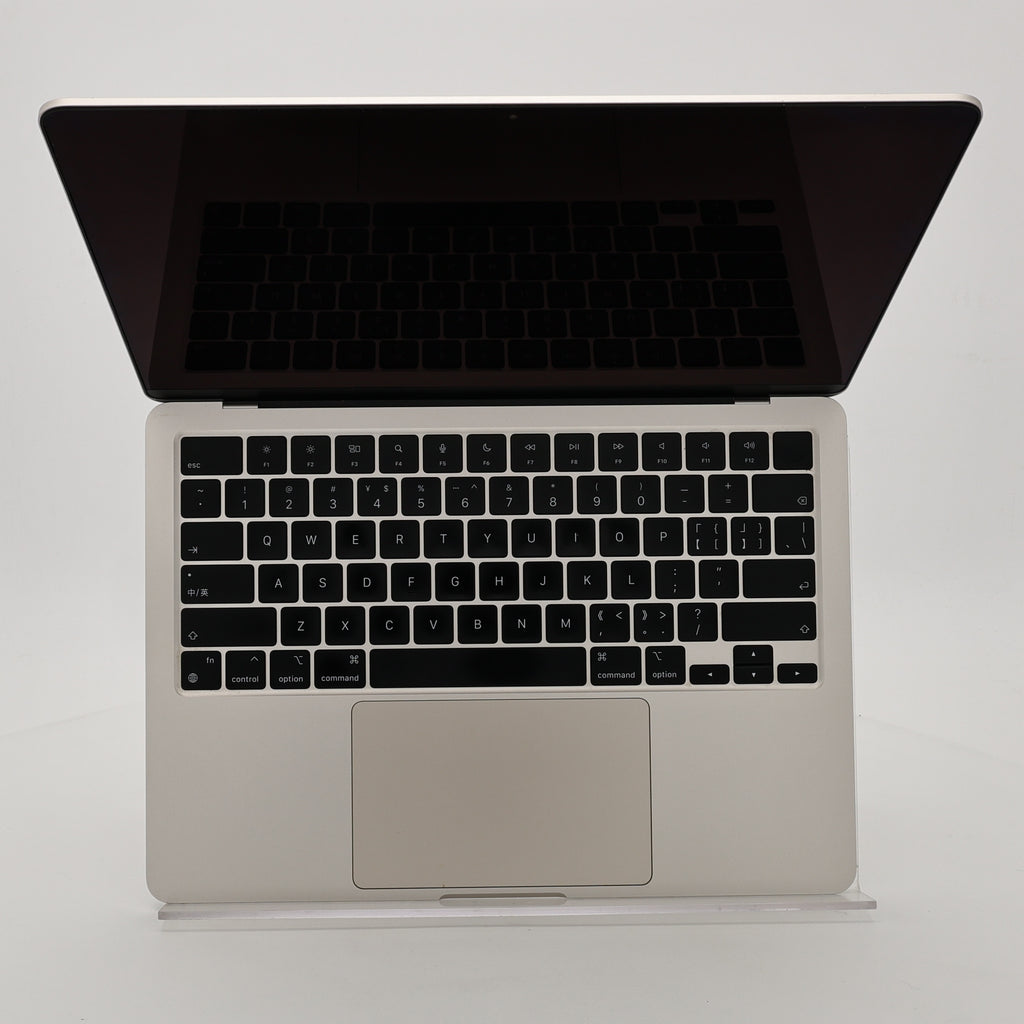 95新 Apple MacBook Air 22年 13寸 M2（8+8核） 8G RAM 256G SSD 星光色