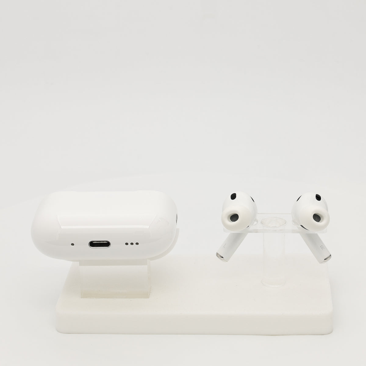 99新 Apple AirPods Pro 3 白色
