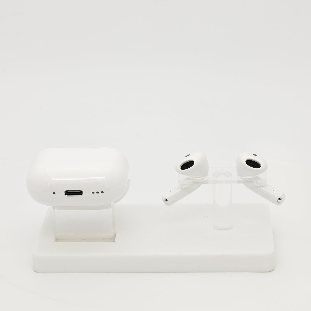 99新 Apple AirPods 5 白色