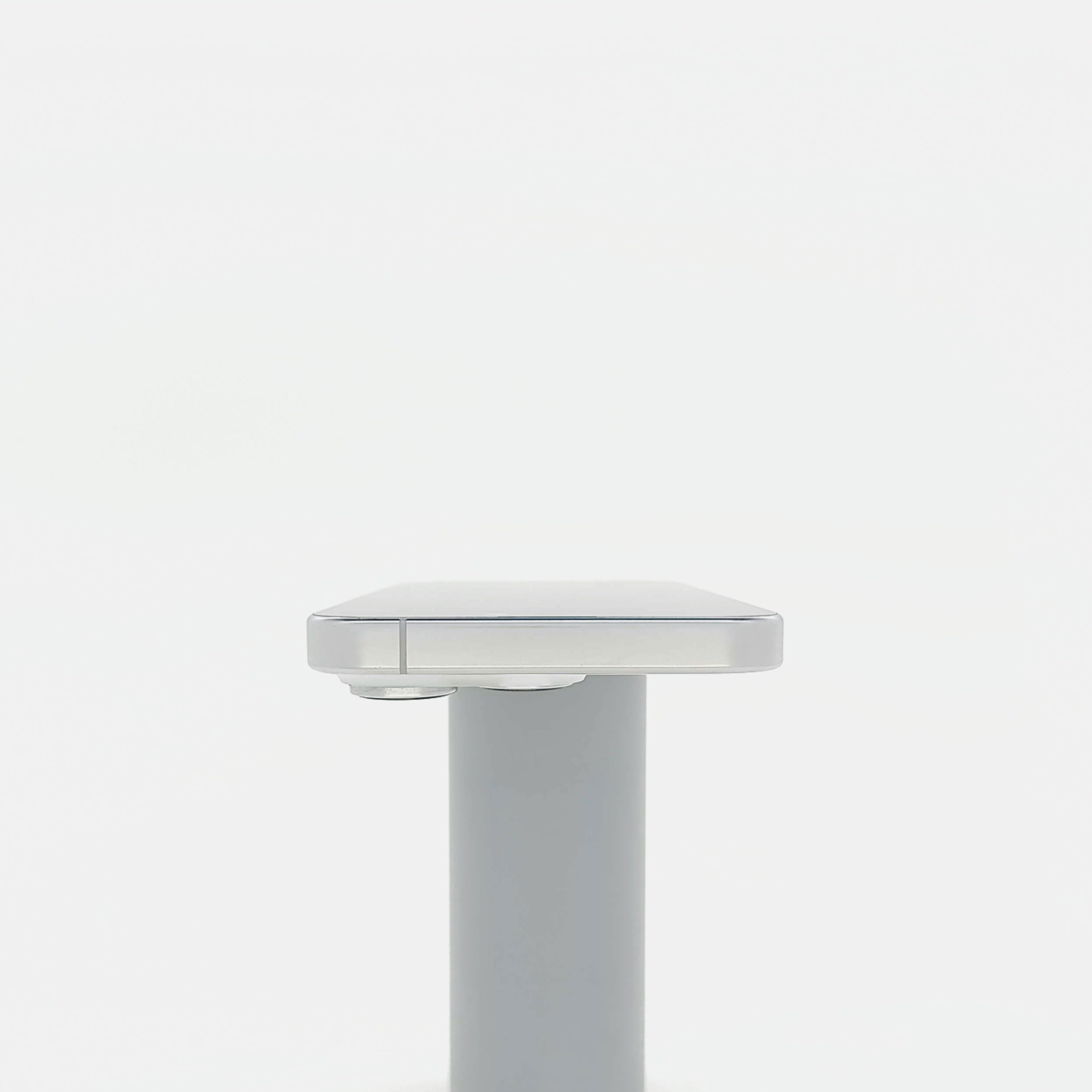 95新 Apple iPhone 16 Pro 128G 白色鈦金屬 中國大陸版