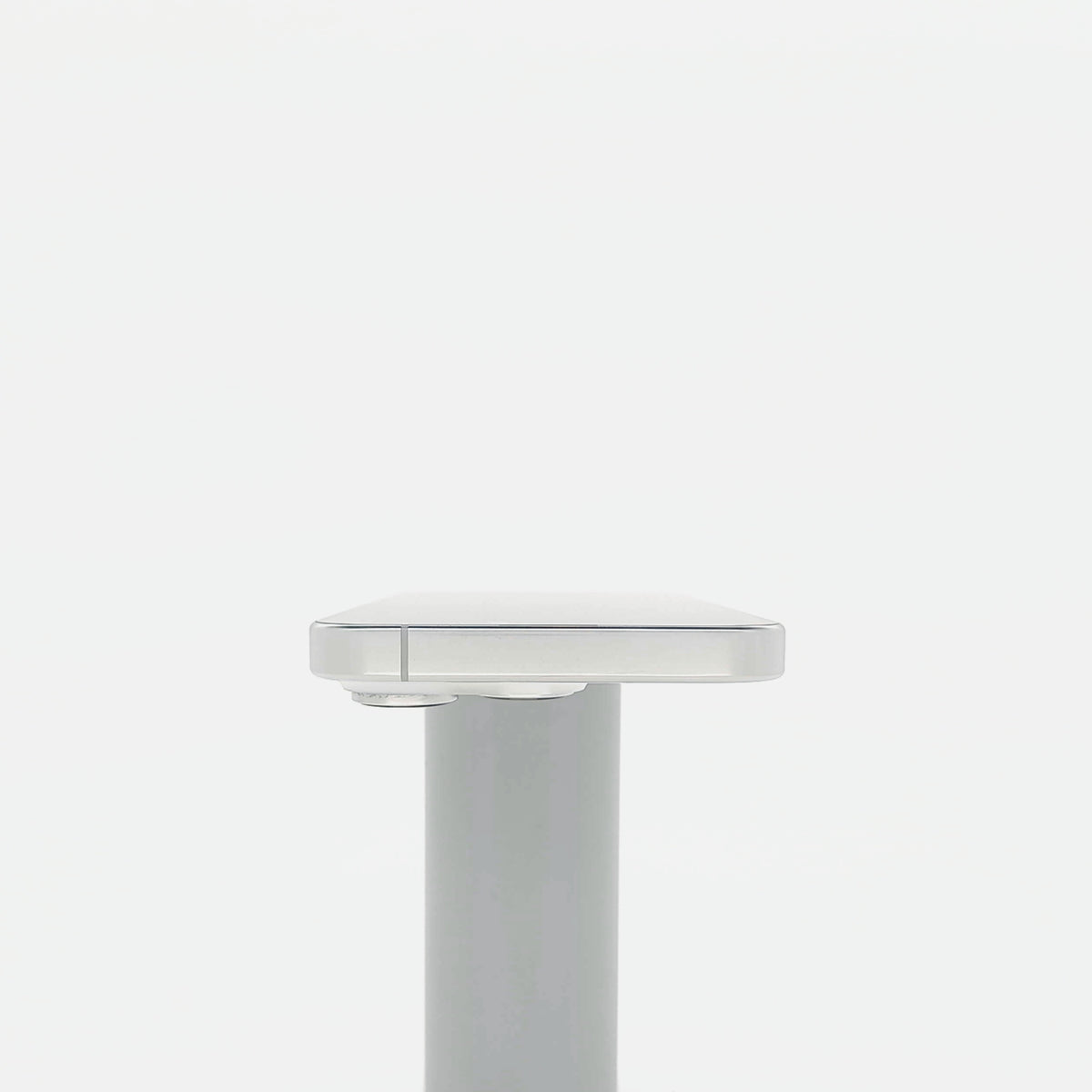 95新 Apple iPhone 16 Pro 128G 白色鈦金屬 中國大陸版